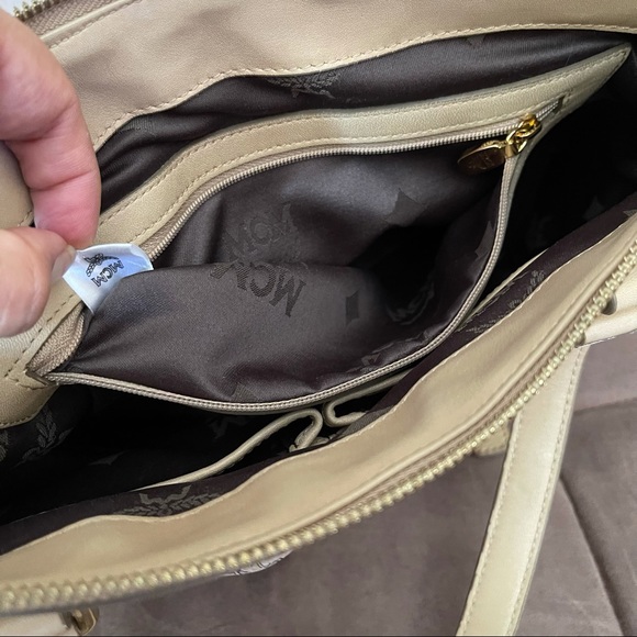 AUTHENTIC MCM Visetos Vintage Cross Shopper bag - Picture 8 of 13